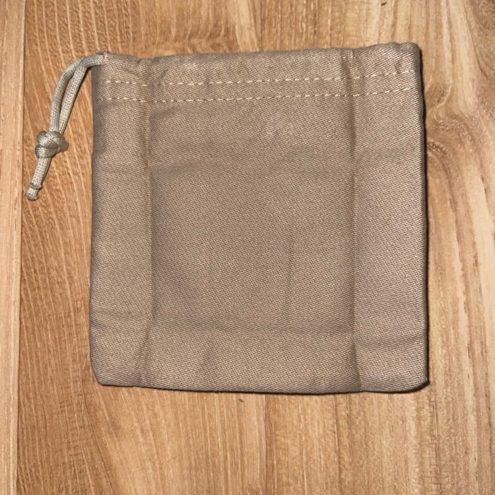 BURBERRY Small Drawstring Pouch BURBERRY Small Drawstring Pouch BURBERRY - Picture 8 of 8